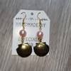 plant/Pink shell earrings-1-thumbnail