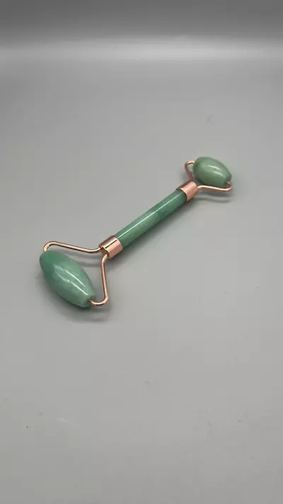 plant/Green Aventurine Face Roller / Crystal Face Massager-0-thumbnail