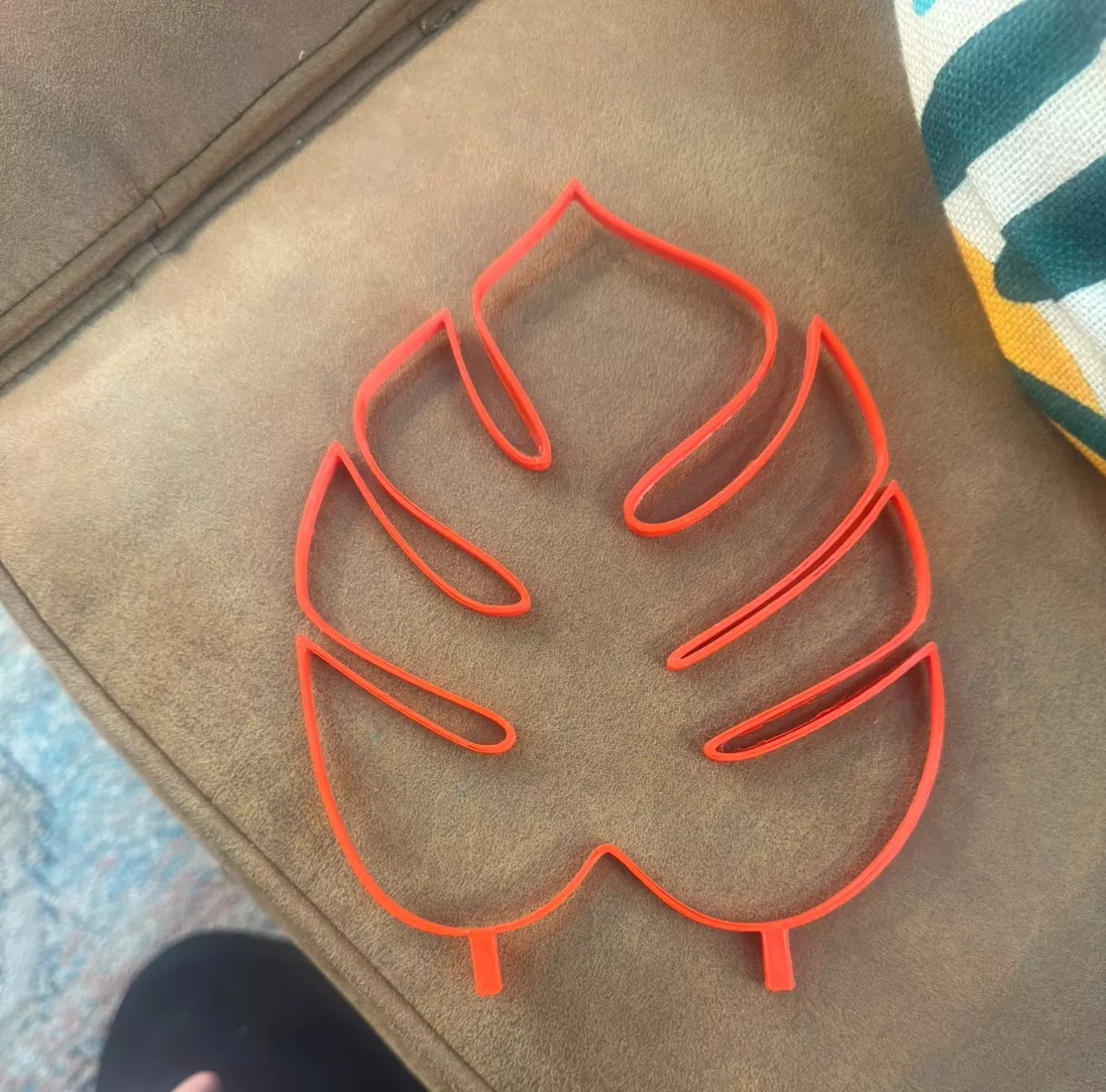 plant/Trellis made to order (Red color)-0