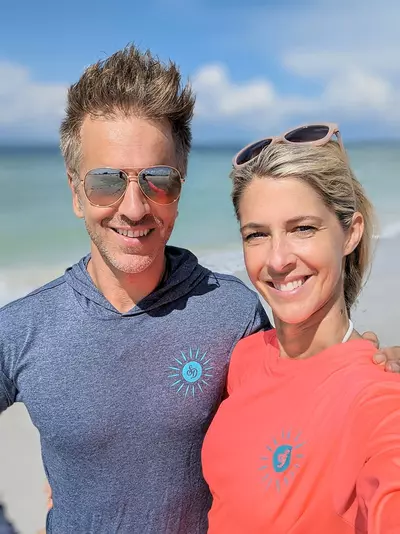 plant/High Performance UPF Shirt 50+ Heather Navy with Hood-4-thumbnail