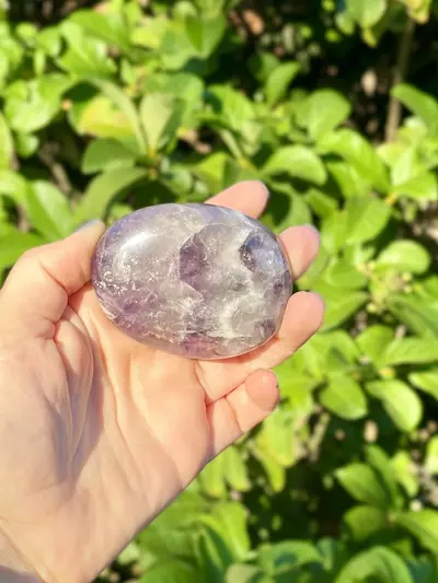 plant/Chevron “Dream” Amethyst Palmstone AA Quality-4-thumbnail