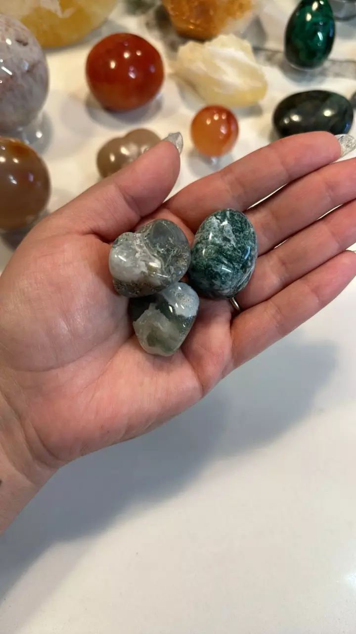 shipping_upgrade/Moss Agate Tumbles-0