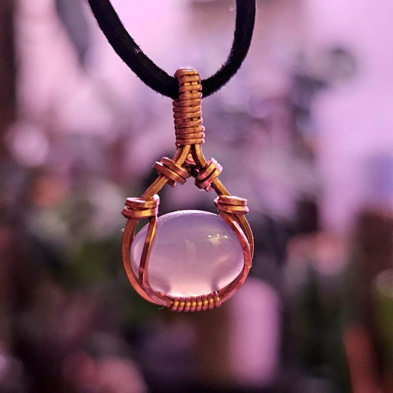 plant/Handcrafted Wire-Wrapped Gray Agate Pendant-1