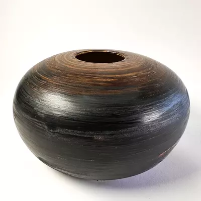 plant/Rounded Oxide Vase-1-thumbnail