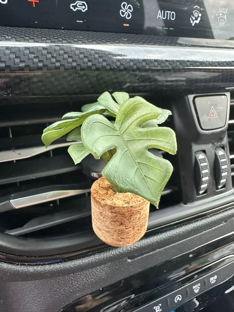 plant/Monstera Vroom Blooms Plant Car Vent Diffuser-0