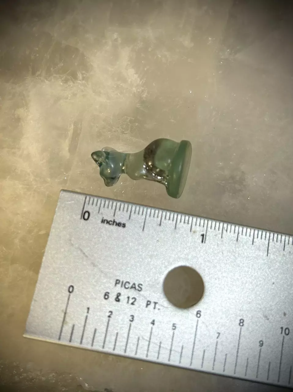 plant/Rainbow Fluorite Carving XXS - Sphinx Hairless Cat-1