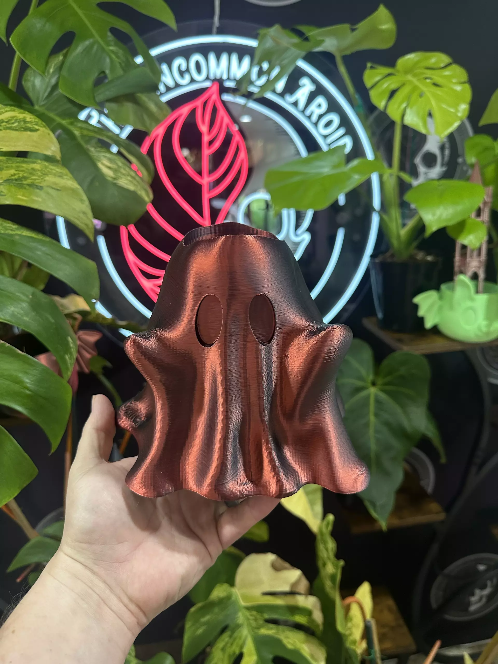 plant/2" Ghost Planter-0