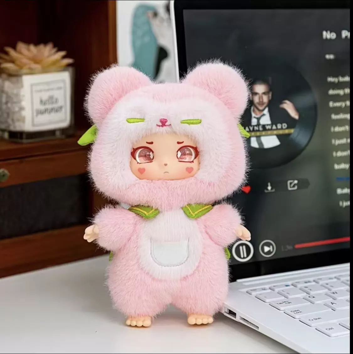 plant/ Pendant Vinyl Face Plush Doll 5.9in-0