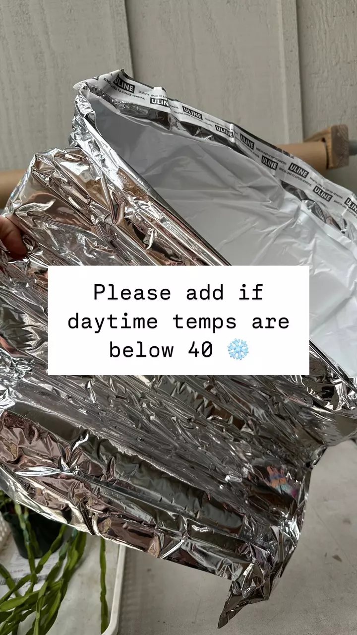 plant/Small Deluxe - EXTRA Insulated Liner: use for daytime temps under 40 degrees-0