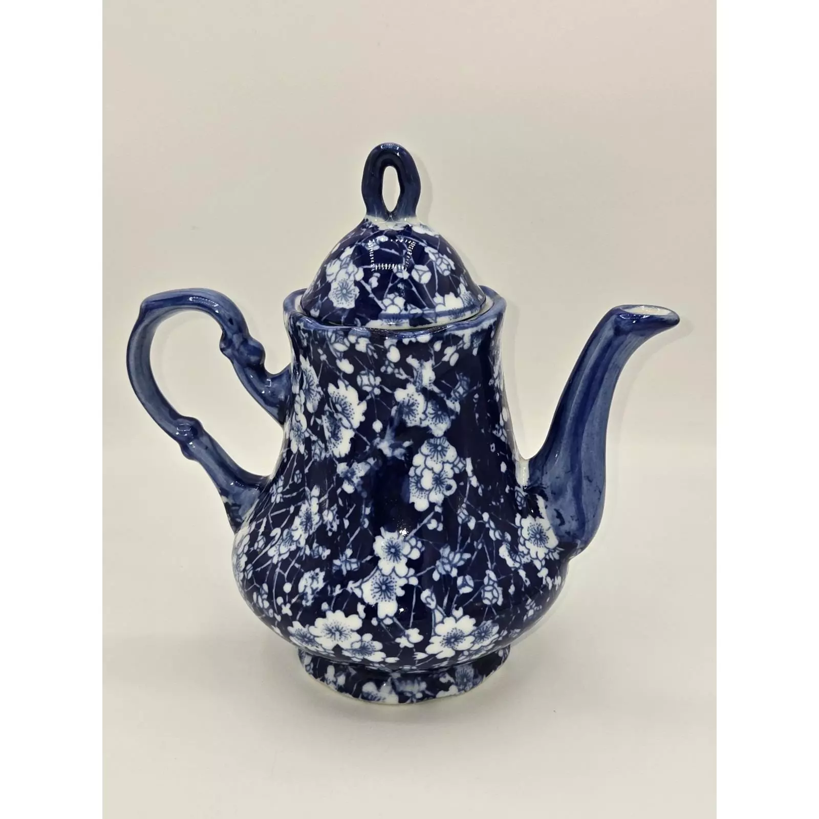 plant/Antique Chinese Qing Hua Ceramic Blue Flower Tea Pot-0