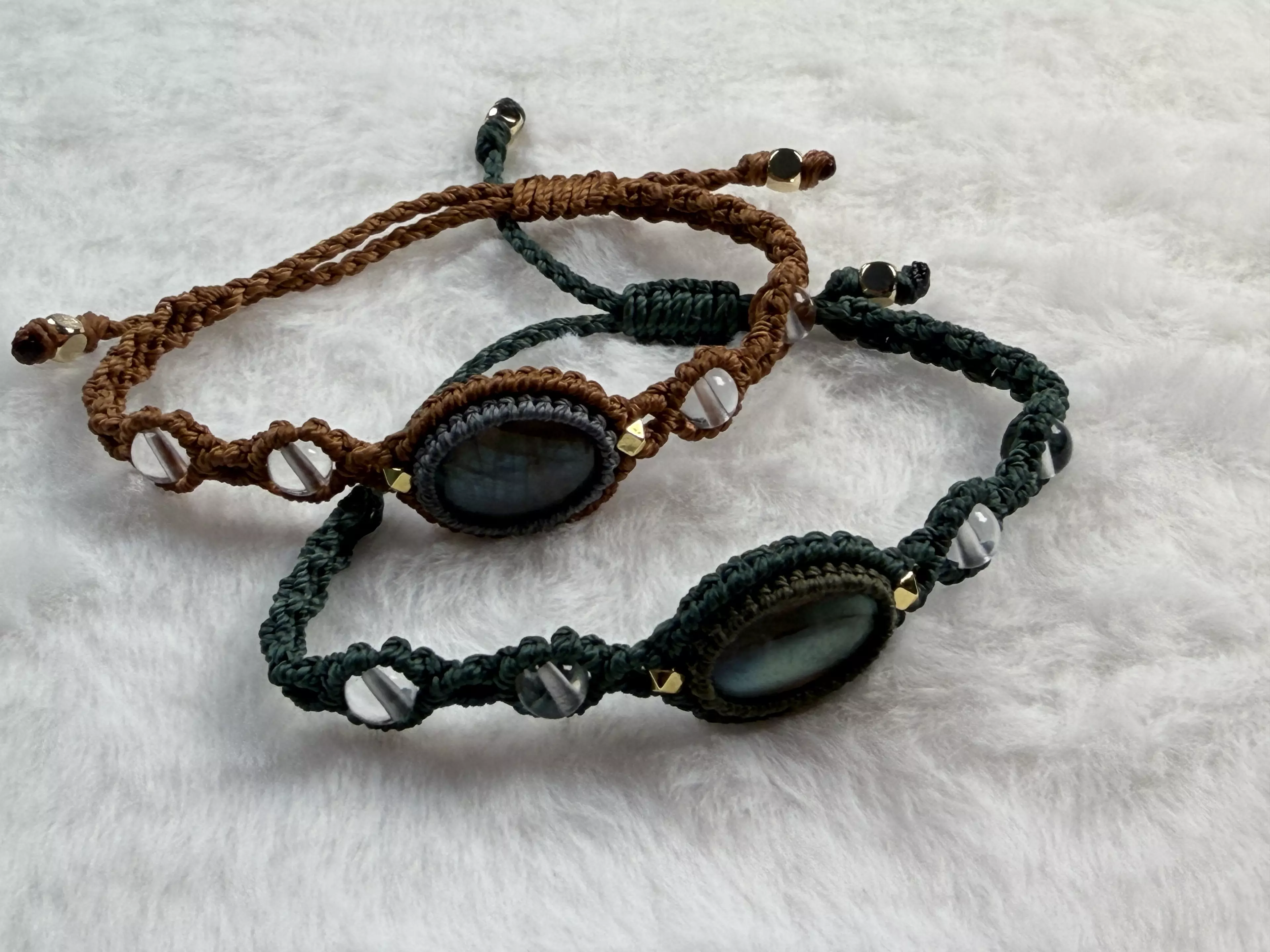 plant/Handcrafted Labradorite Adjustable Bracelet-0