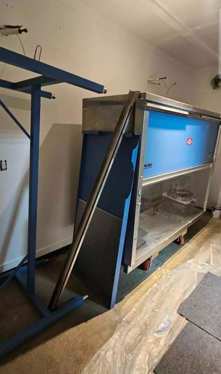 plant/6ft HEPA Laminar flow hood with UV and Stand-0