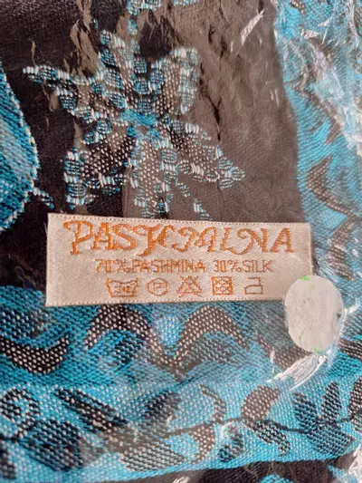 plant/70% Pashmina 30% Silk Scarf Black with Blue Flowers-2-thumbnail