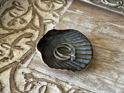 plant/Seashell Ring Dish - medium size blue-1-thumbnail