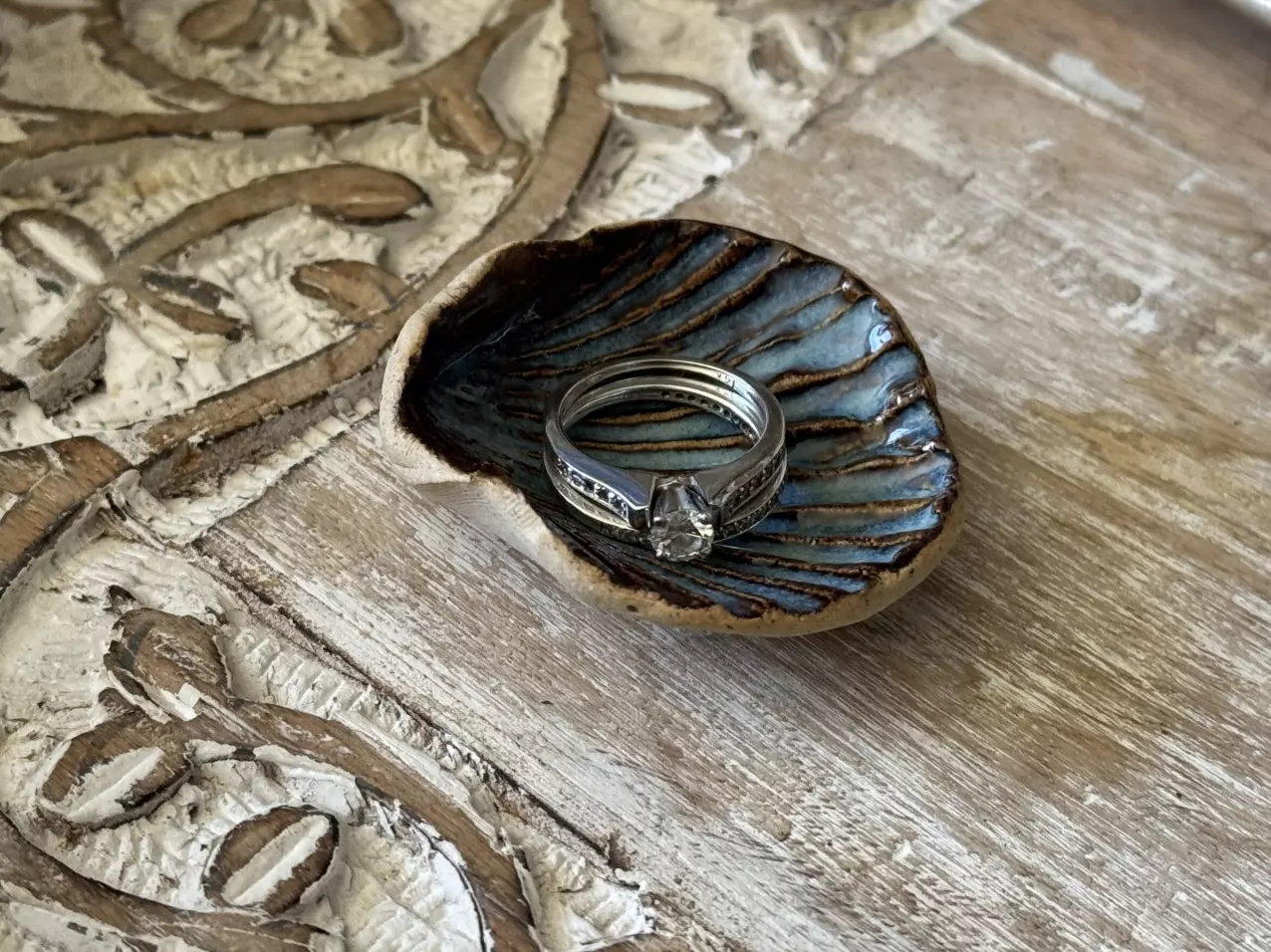 plant/Seashell Ring Dish - mini blue-0