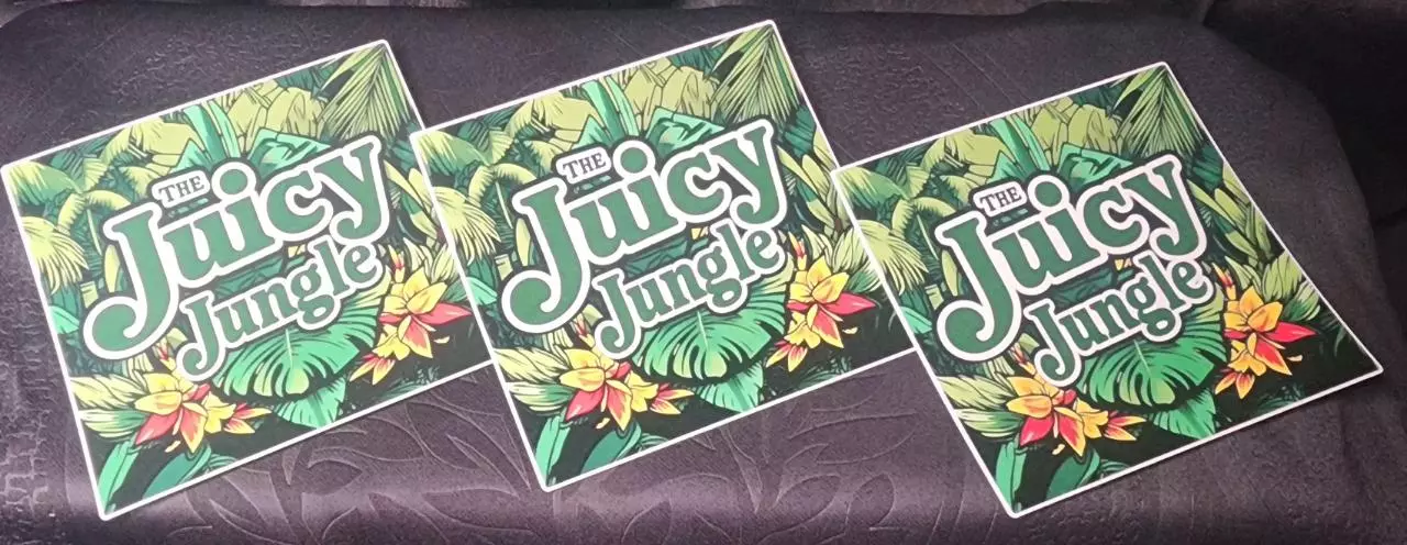 plant/The Juicy Jungle Sticker-0