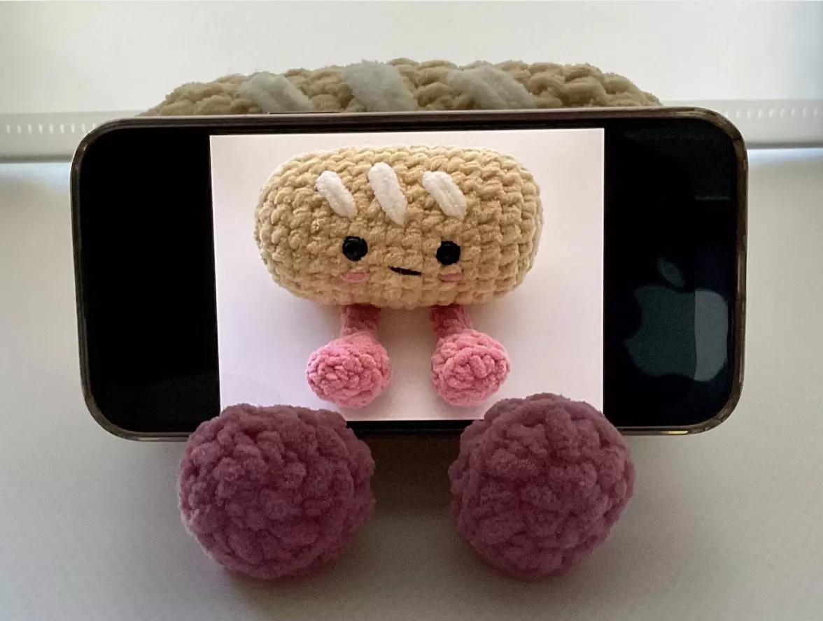 plant/Kawaii Phone Holder Plushie | Cute Desk Buddy Stand for Phones | Soft Plush Gift-0