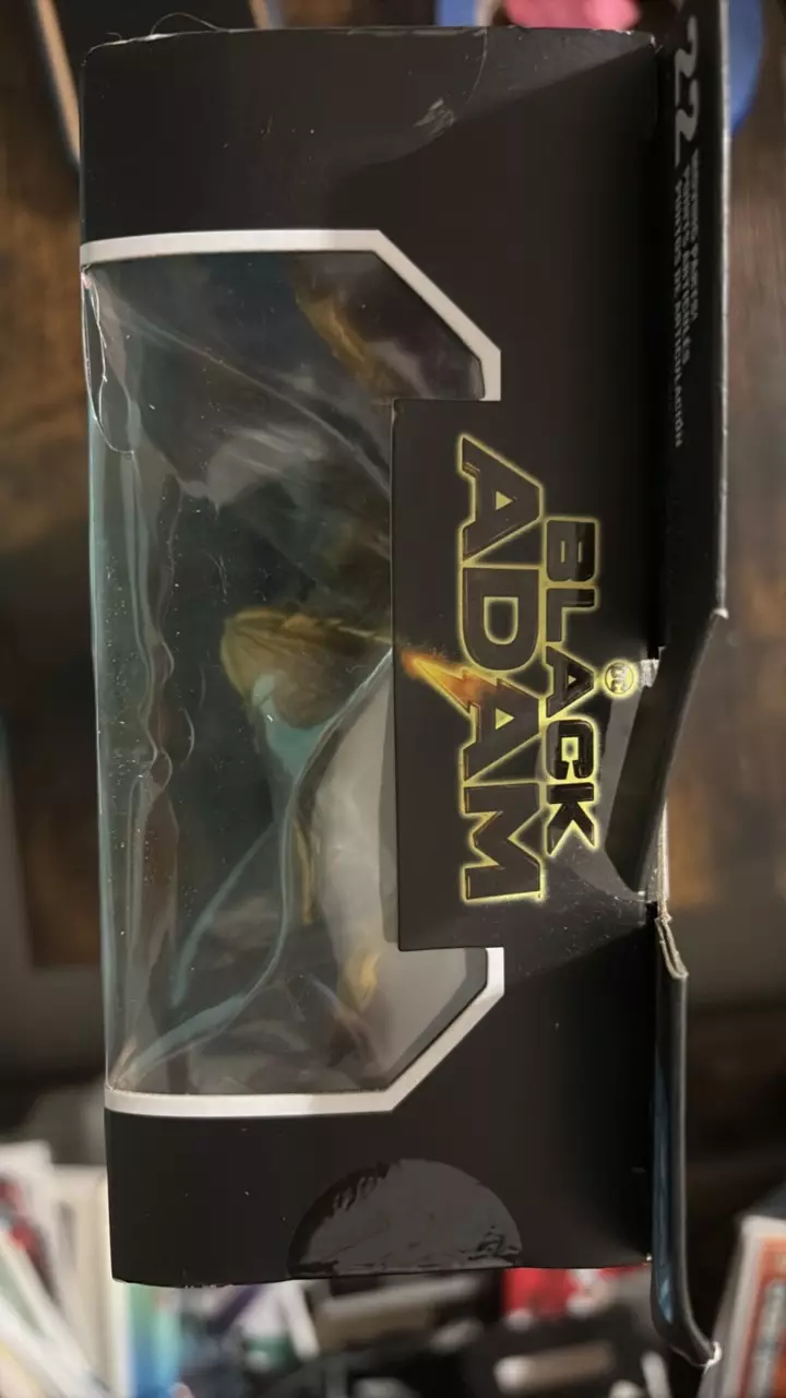plant/2022 McFarlane DC Multiverse Black Adam Hawkman Action Figure (some box damage)-1