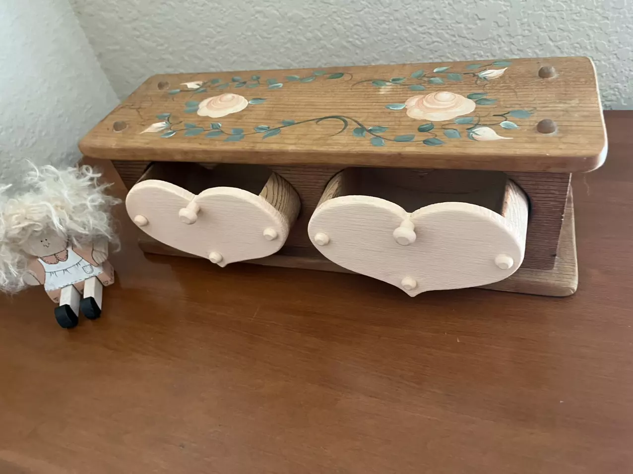 plant/Wooden vintage box heart drawers with doll-1