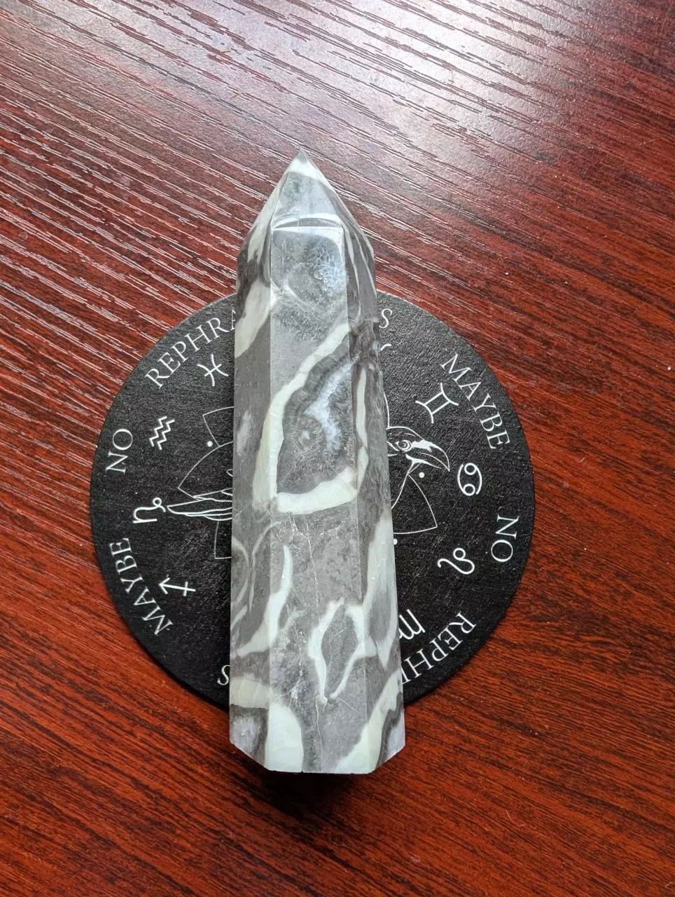 plant/Thousand eye fossil jasper tower-0