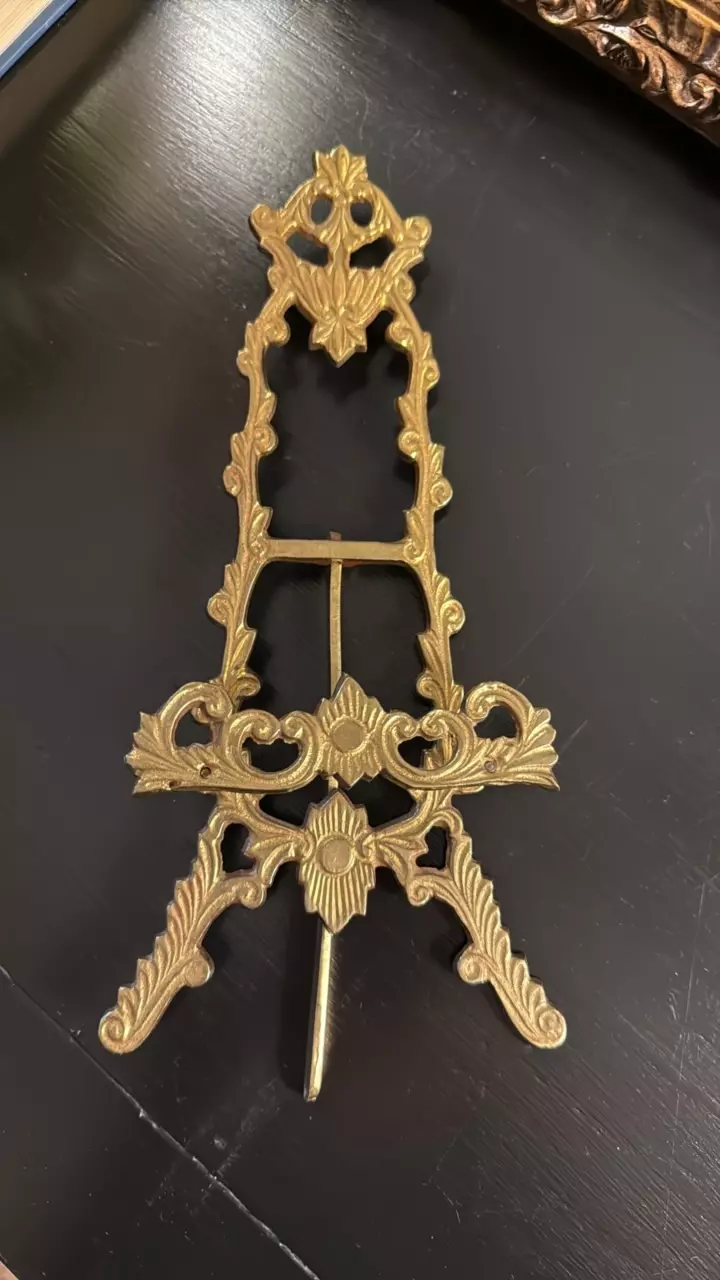 plant/Ornate Brass Easel 11” Tall-0
