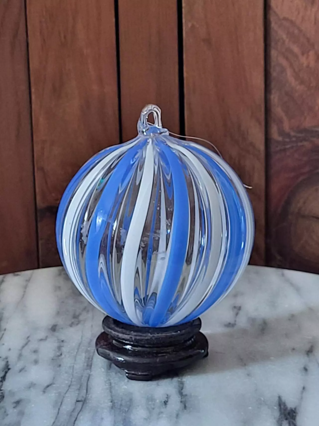 plant/Blue and white glass ornament-1