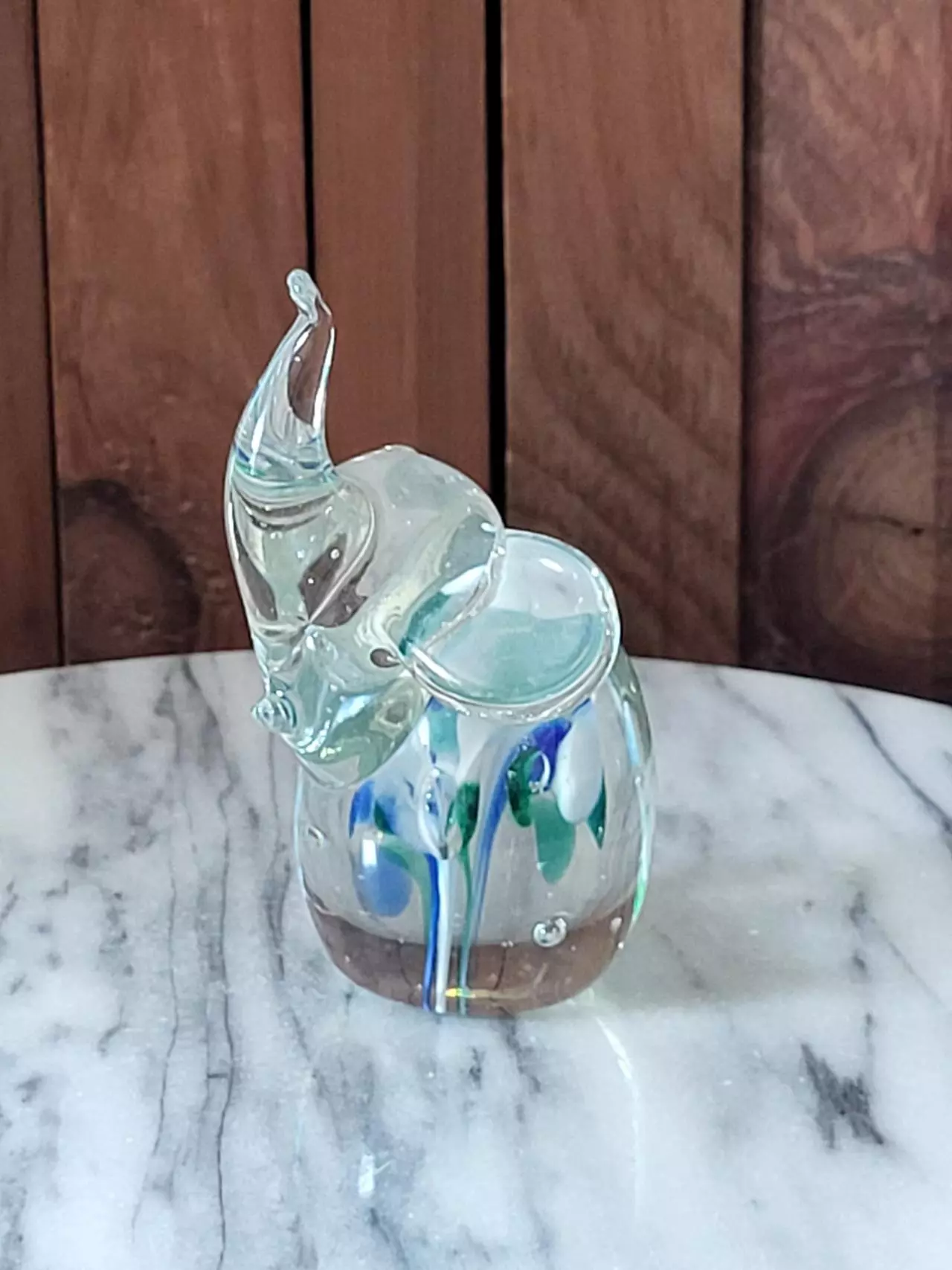 plant/Glass elephant figurine-1