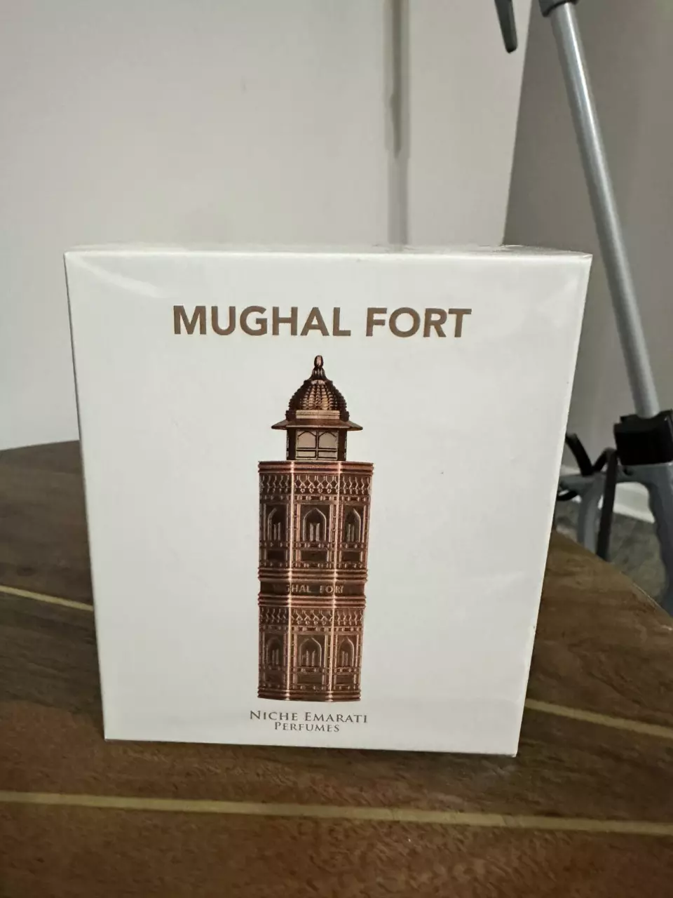 plant/Lattafa Niche Emarati Mughal Fort Eau de Parfum-20 mL - Gift with order-0