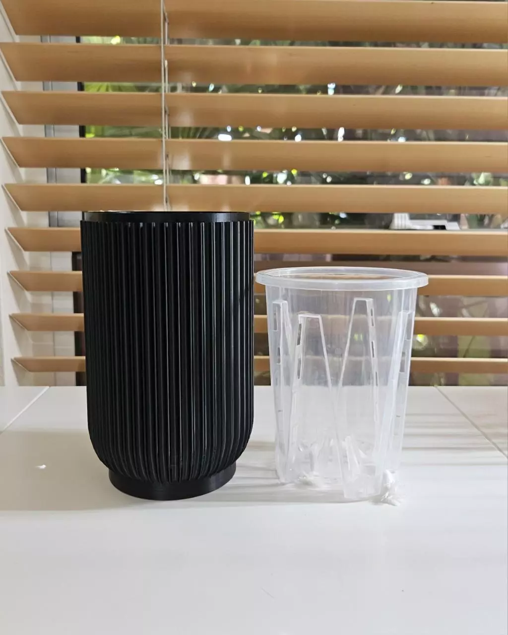 plant/Self watering pot 4" - black-0