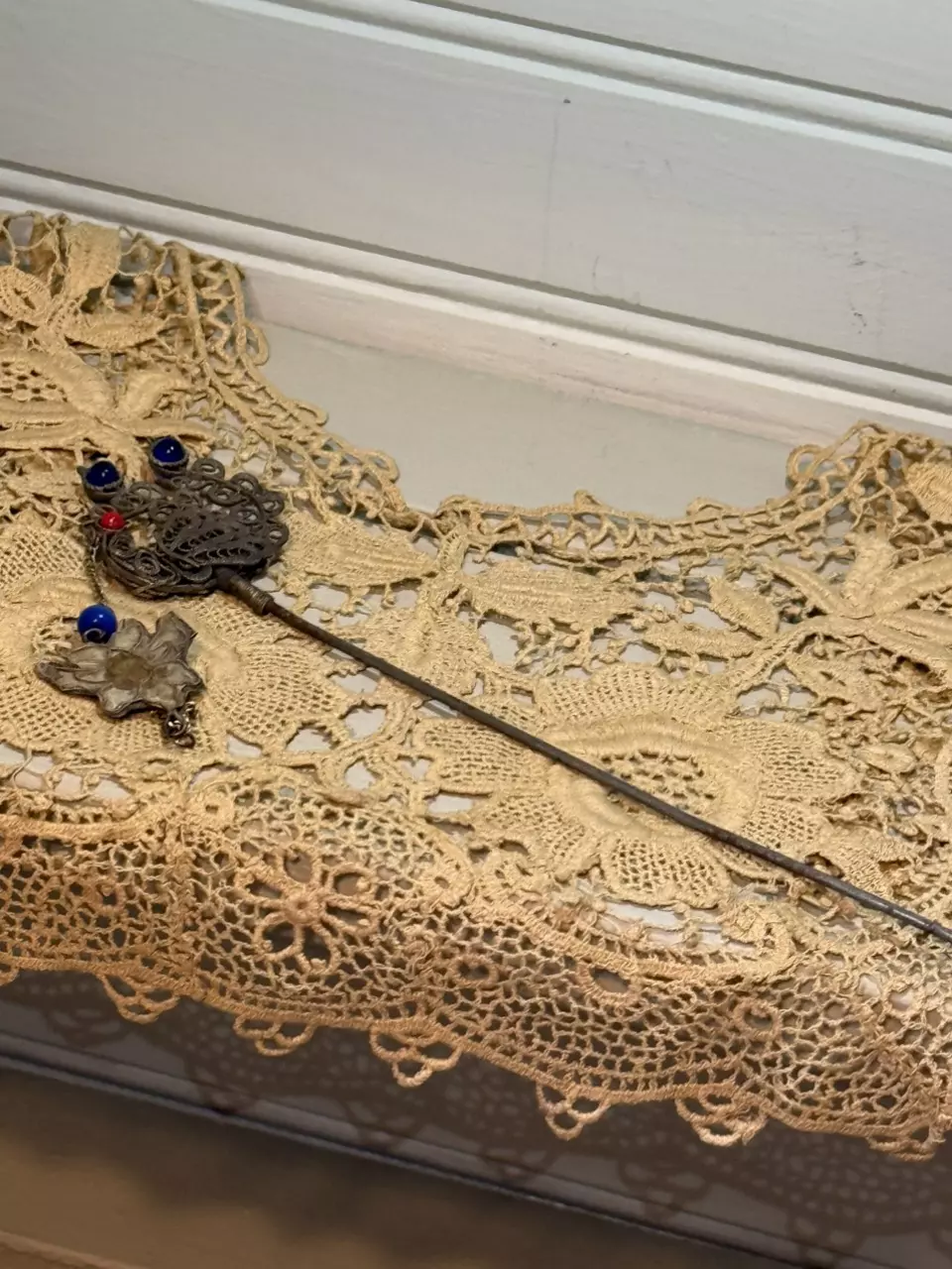 plant/Swan Hat Pin-1