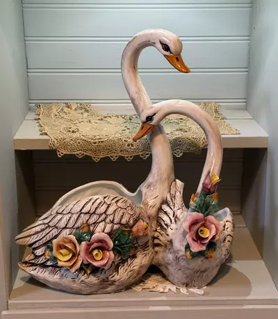 plant/Capodimonte Double Swan Planter-0-thumbnail
