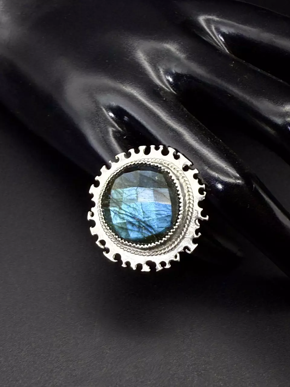 plant/Blue Labradorite Sterling Silver Ring: Modern Baroque Handmade Jewelry, Size 4.5-1