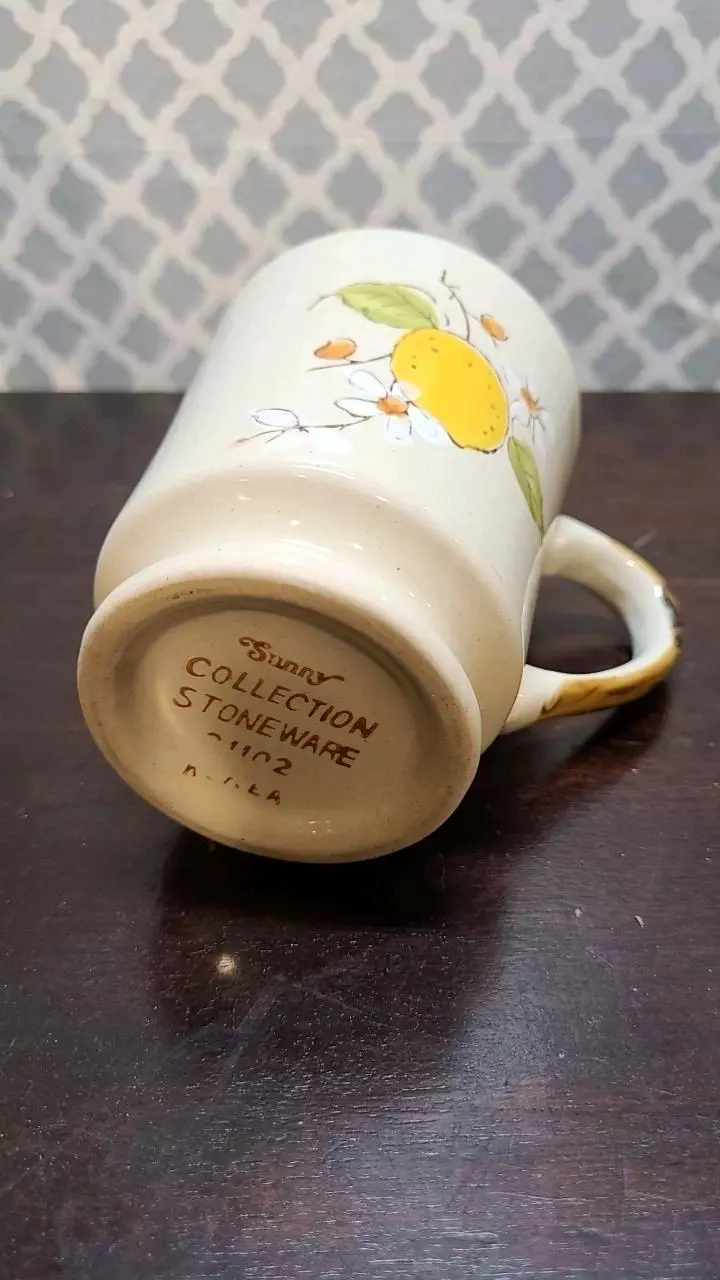 plant/Stoneware Lemon Floral Mug 4" Tall-2