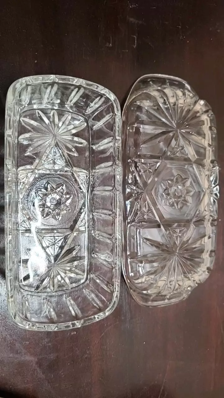 plant/Vintage Anchor Hocking Glass Butter Dish Featuring Star Bursts-3