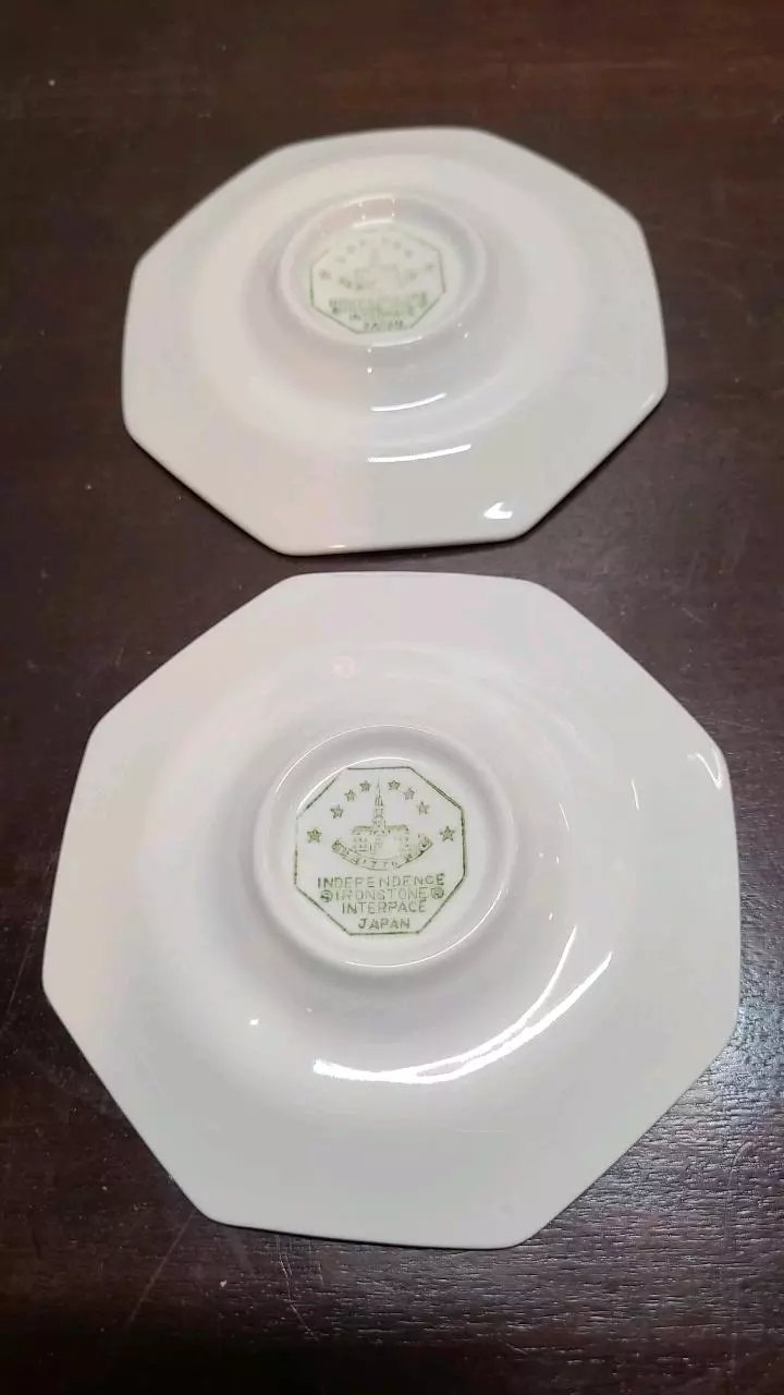plant/Vintage Ironstone Cream 4.5" Saucers Pair of 2-1