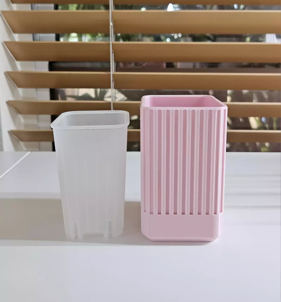 plant/Light pink self watering pot 2"-0