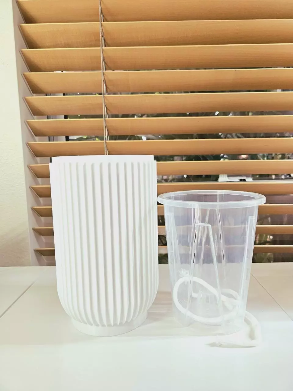 plant/4.7" self watering pot - white-1