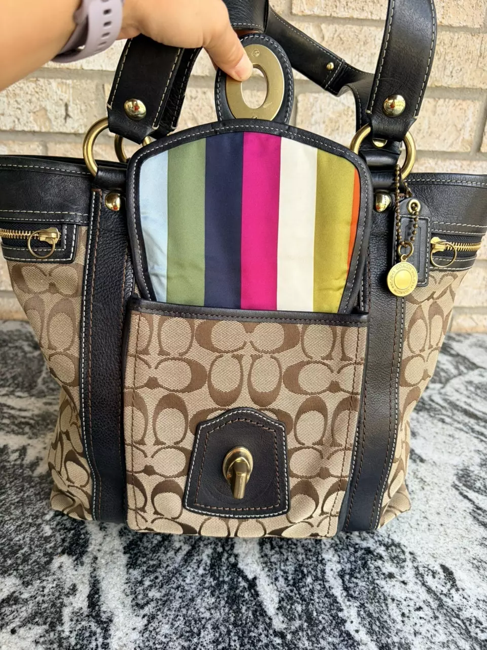 plant/585. Coach Legacy turnlock tote #10640-1