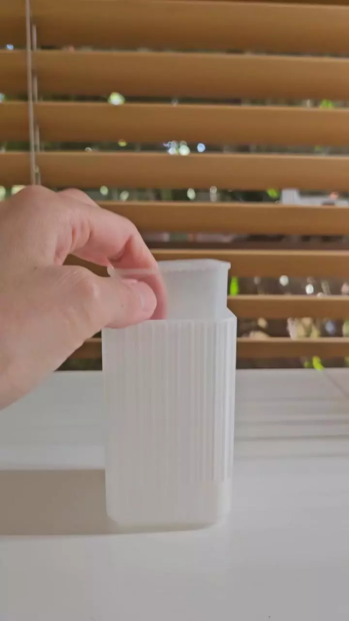 plant/Self watering pot 2" frost-1