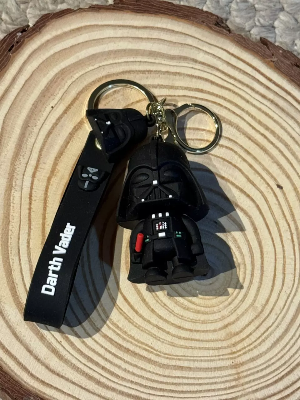 plant/Star Wars keychain sale-0