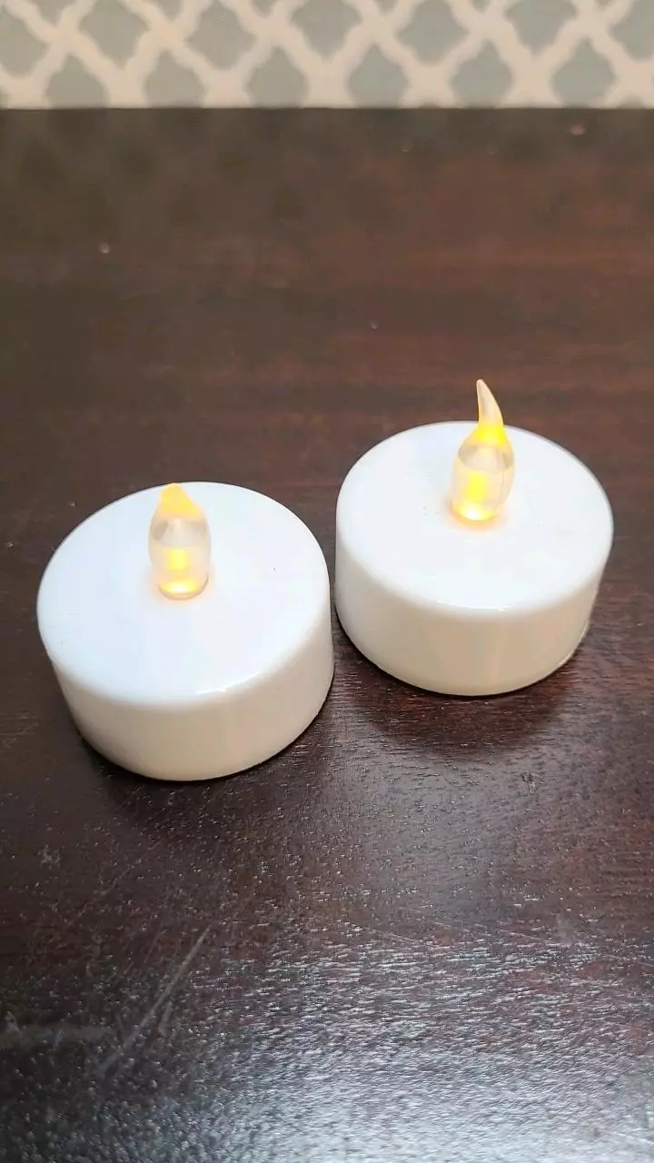plant/NEW Battery Operated Flickering Tealight Candles 2ea-0