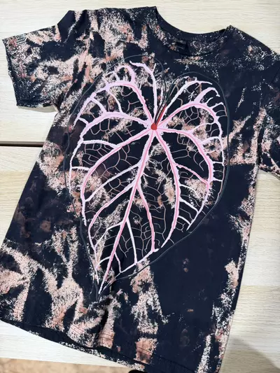 plant/Small Black Bleached Ghost anthurium tee - ready to ship-0-thumbnail