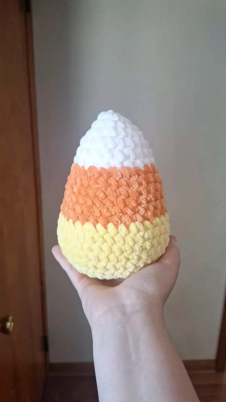 plant/Crochet Candy Corn Pattern-0