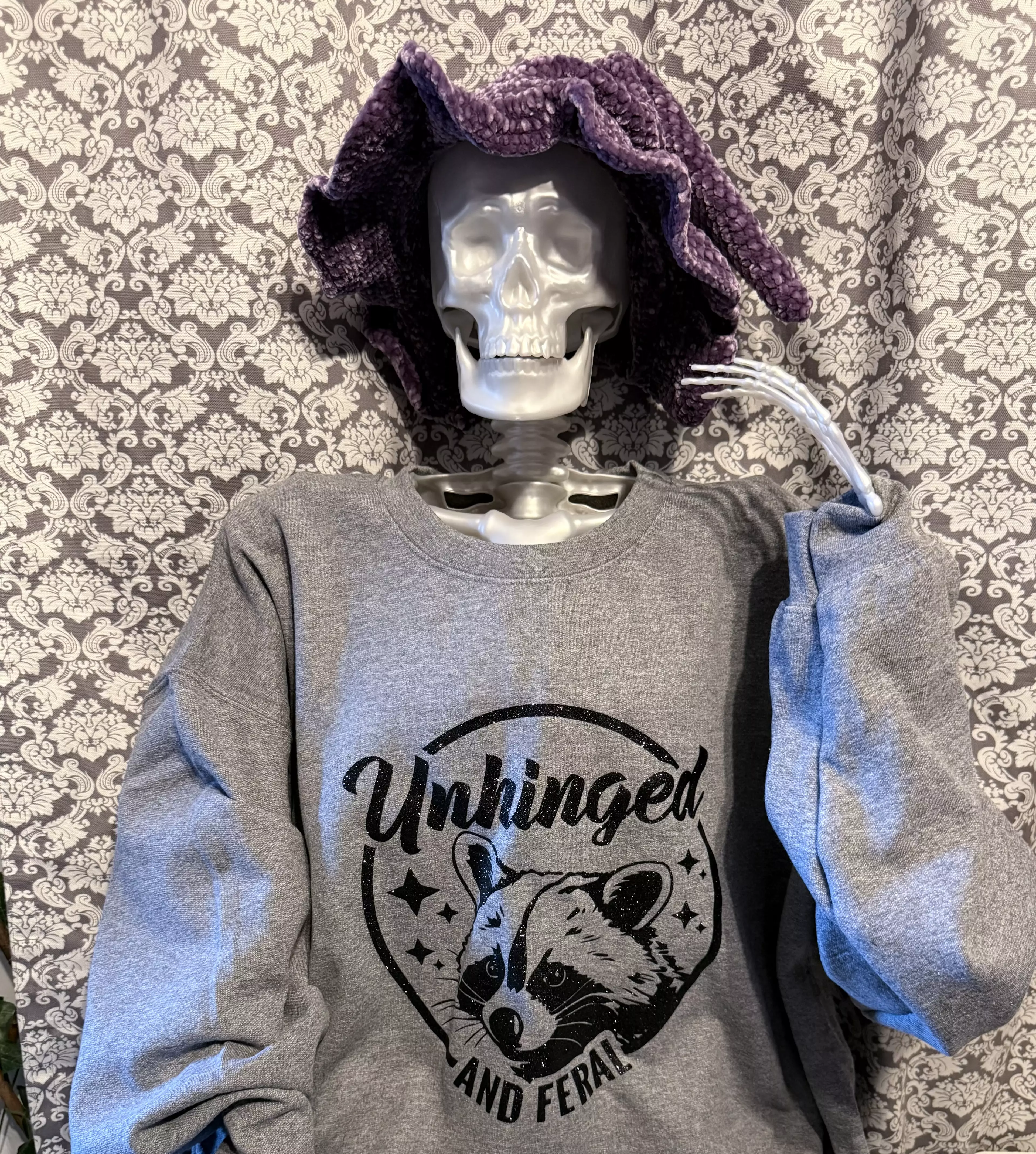 plant/Unhinged and feral crewneck-0