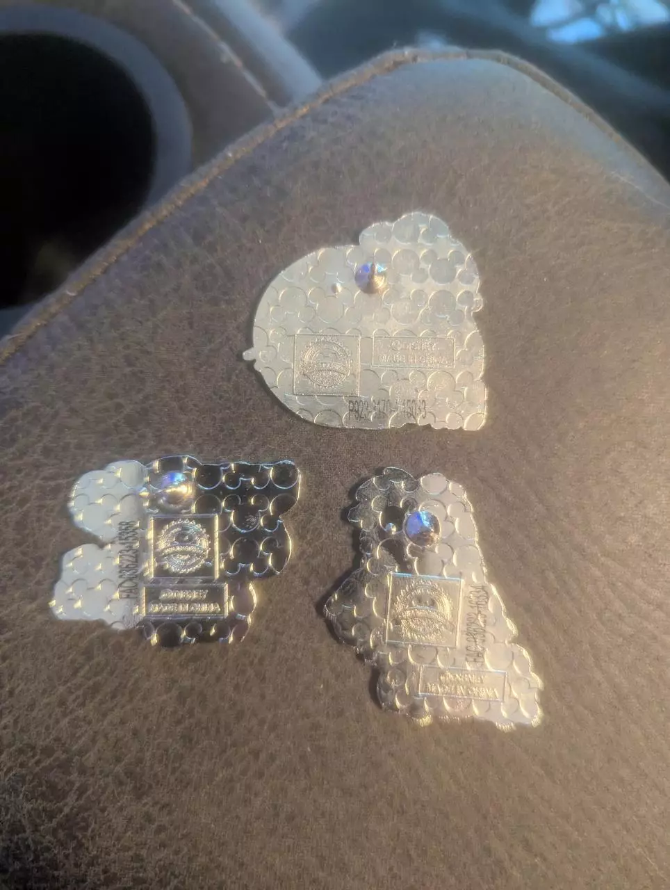 plant/Disney Villain pin set-1