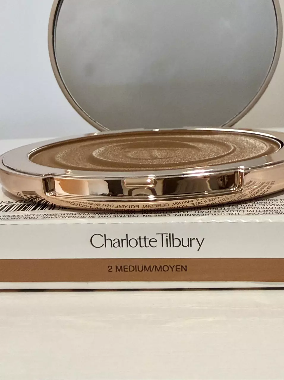 plant/Charlotte Tilbury Beautiful Skin Sun-Kissed Glow Cream Bronzer - 02 Medium-1