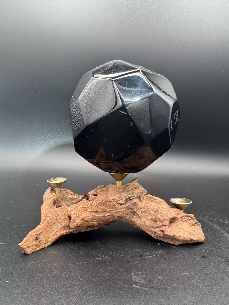 plant/Diamond Obsidian Sphere-0