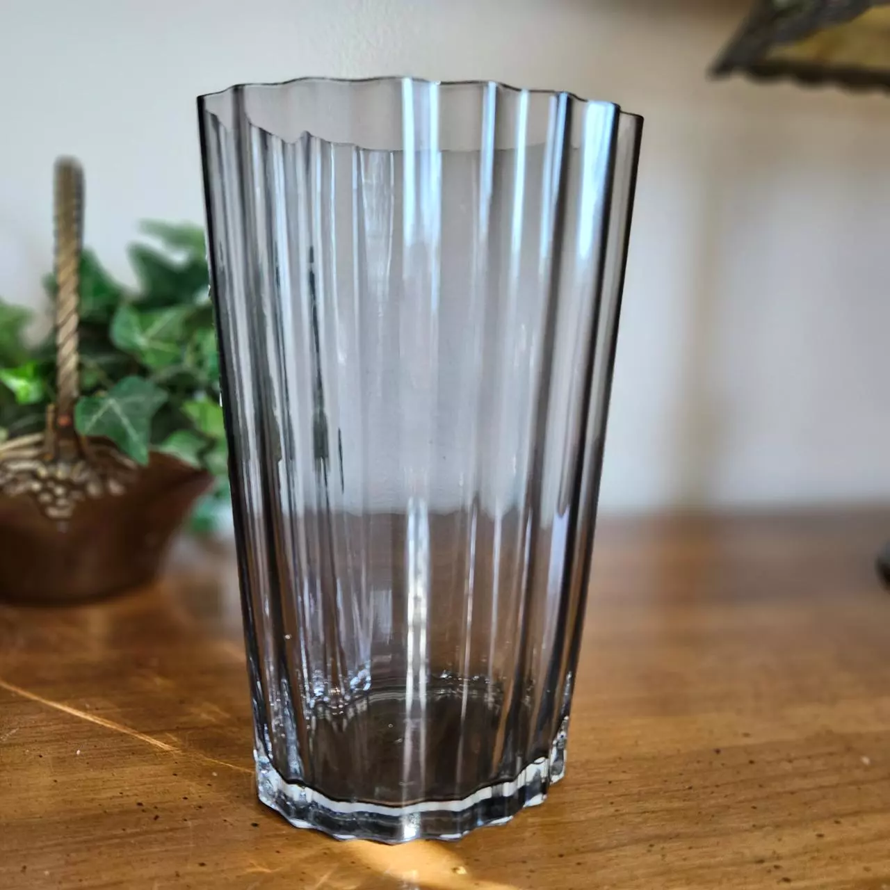 plant/FTD Vera Wang Smoky Glass Vase-1