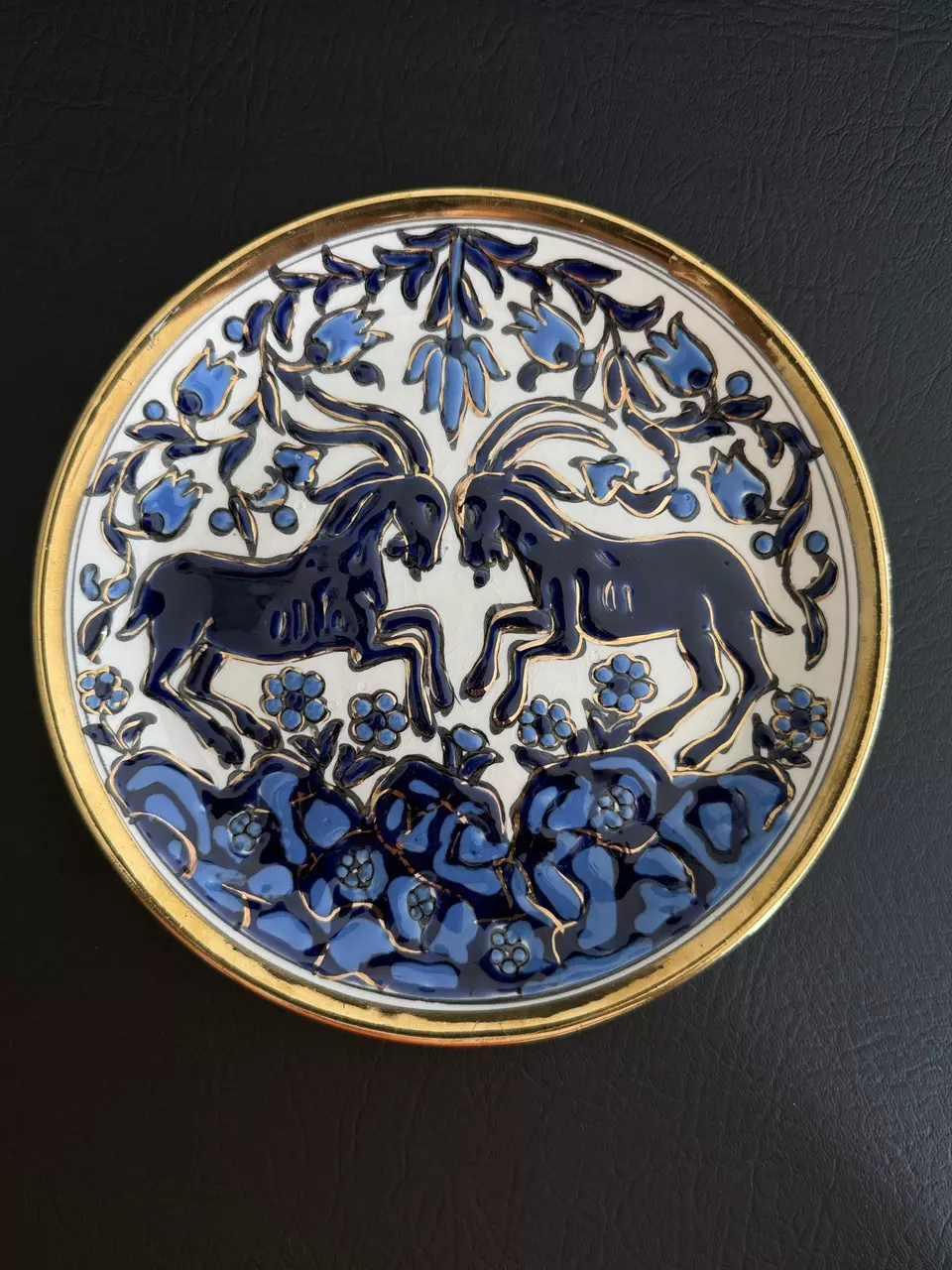 plant/Facing Rams Manousakis Keramik Plate-0