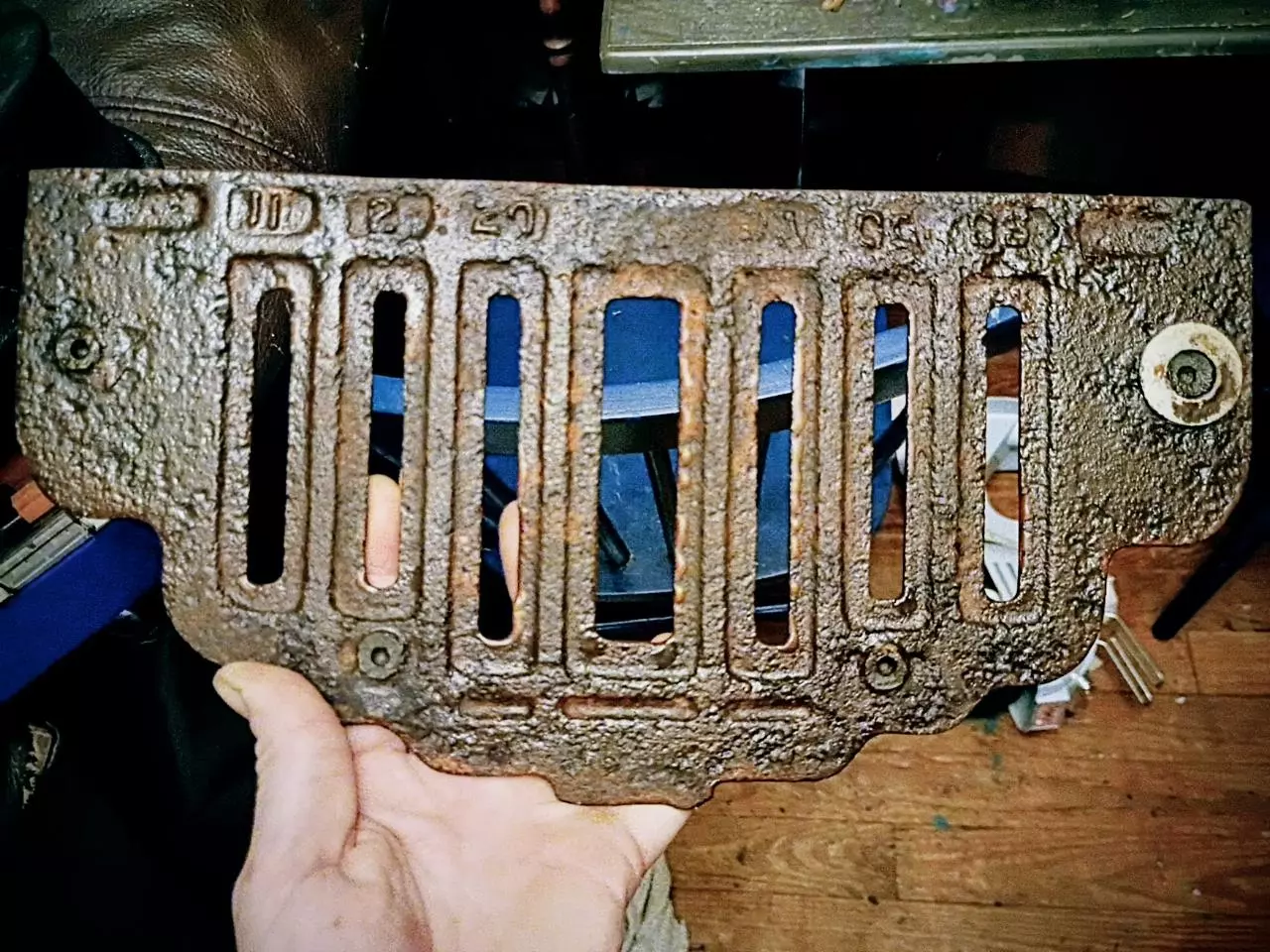 plant/Antique Godin wood burning stove grate-0